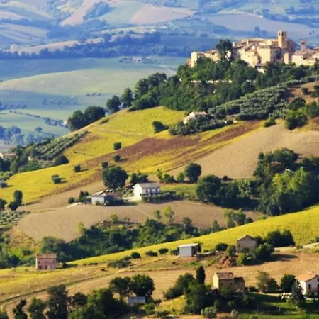 Charming House In With Shared Pool. Appartamento *